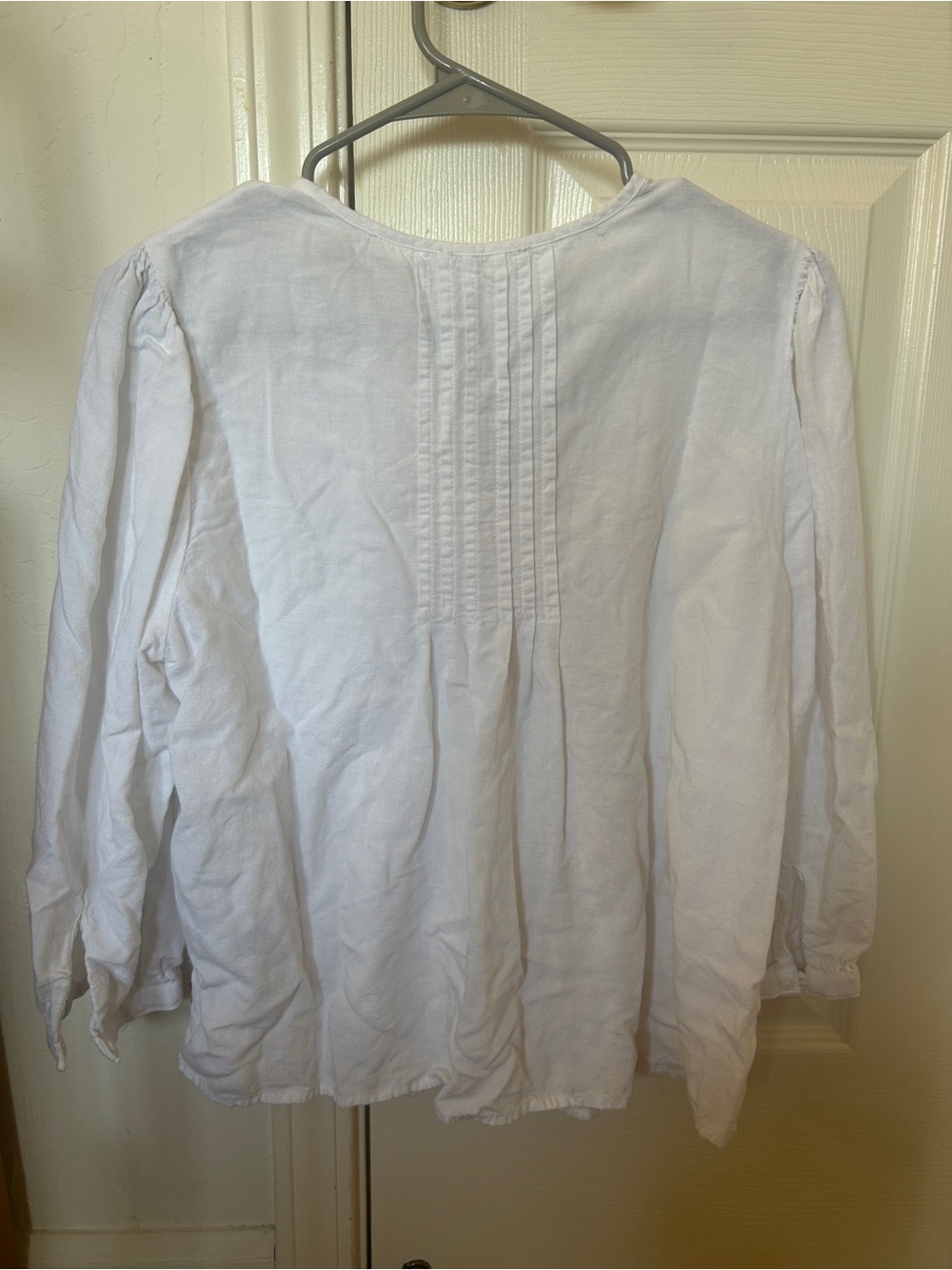 Levi's Gina White Linen Blend Blouse - Picture 5 of 8